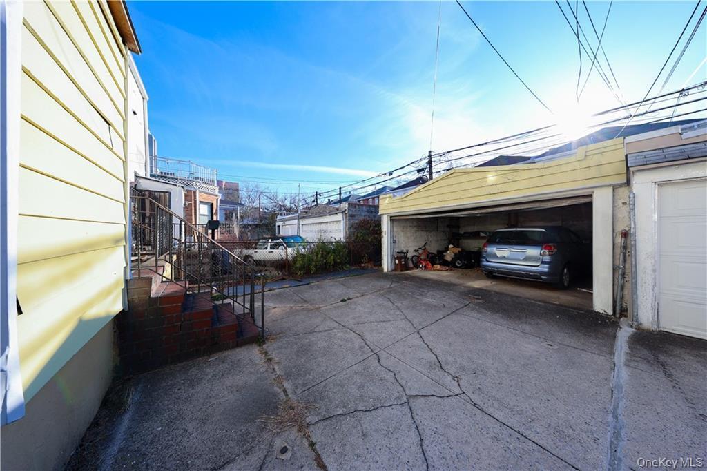 Single Family 71st  Brooklyn, NY 11204, MLS-941724-23