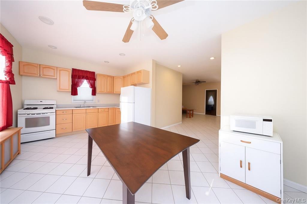 Single Family 71st  Brooklyn, NY 11204, MLS-941724-4