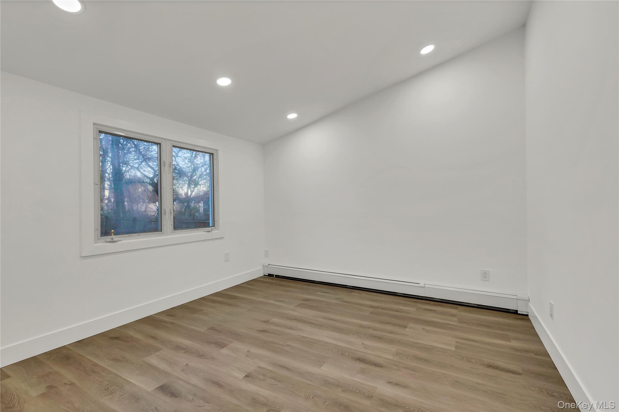 Single Family John Suffolk County, NY 11738, MLS-941734-18