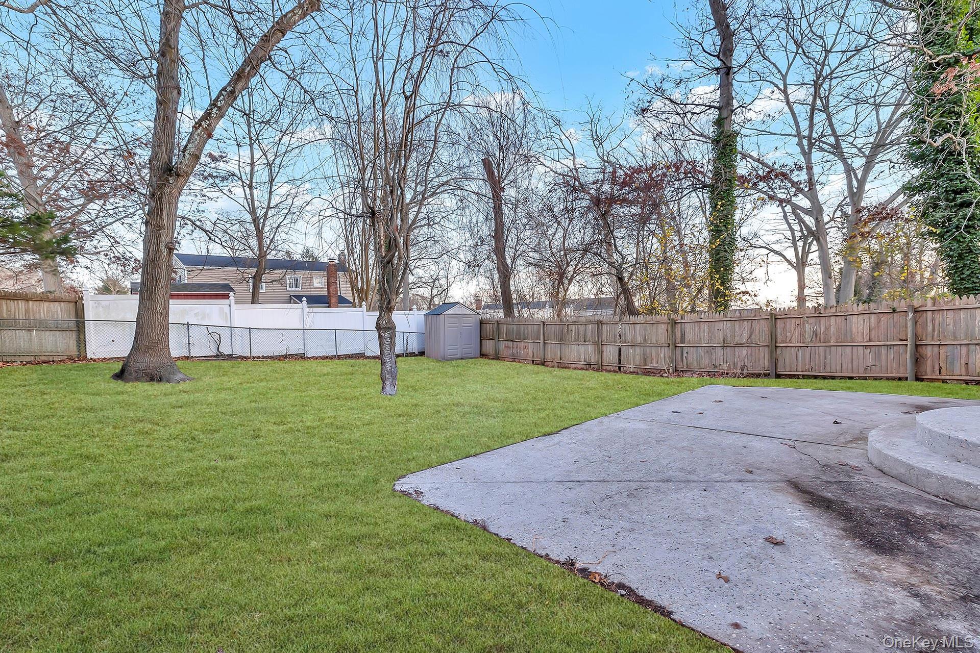 Single Family John Suffolk County, NY 11738, MLS-941734-6