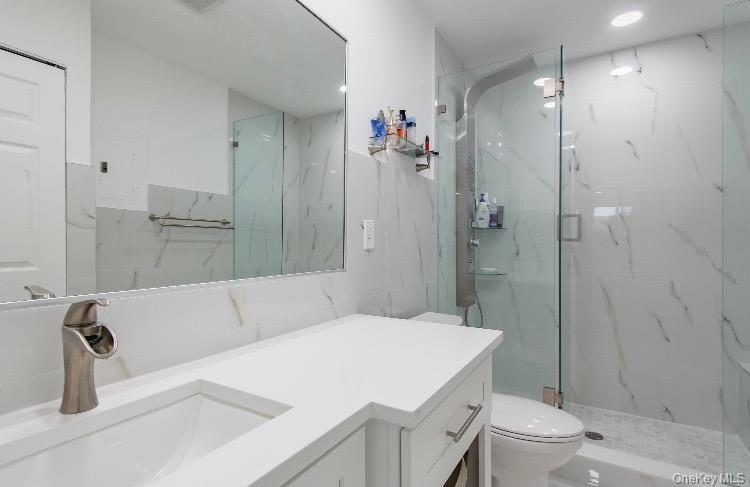 Single Family Johnson Out Of Area, NY 33024, MLS-941746-4