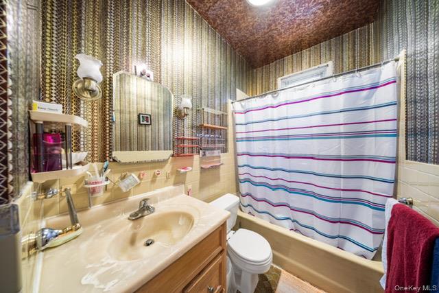 Single Family Gleane  Queens, NY 11373, MLS-941769-14