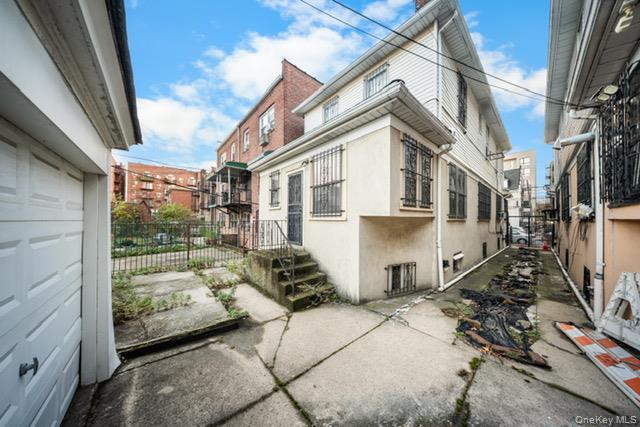 Single Family Gleane  Queens, NY 11373, MLS-941769-6
