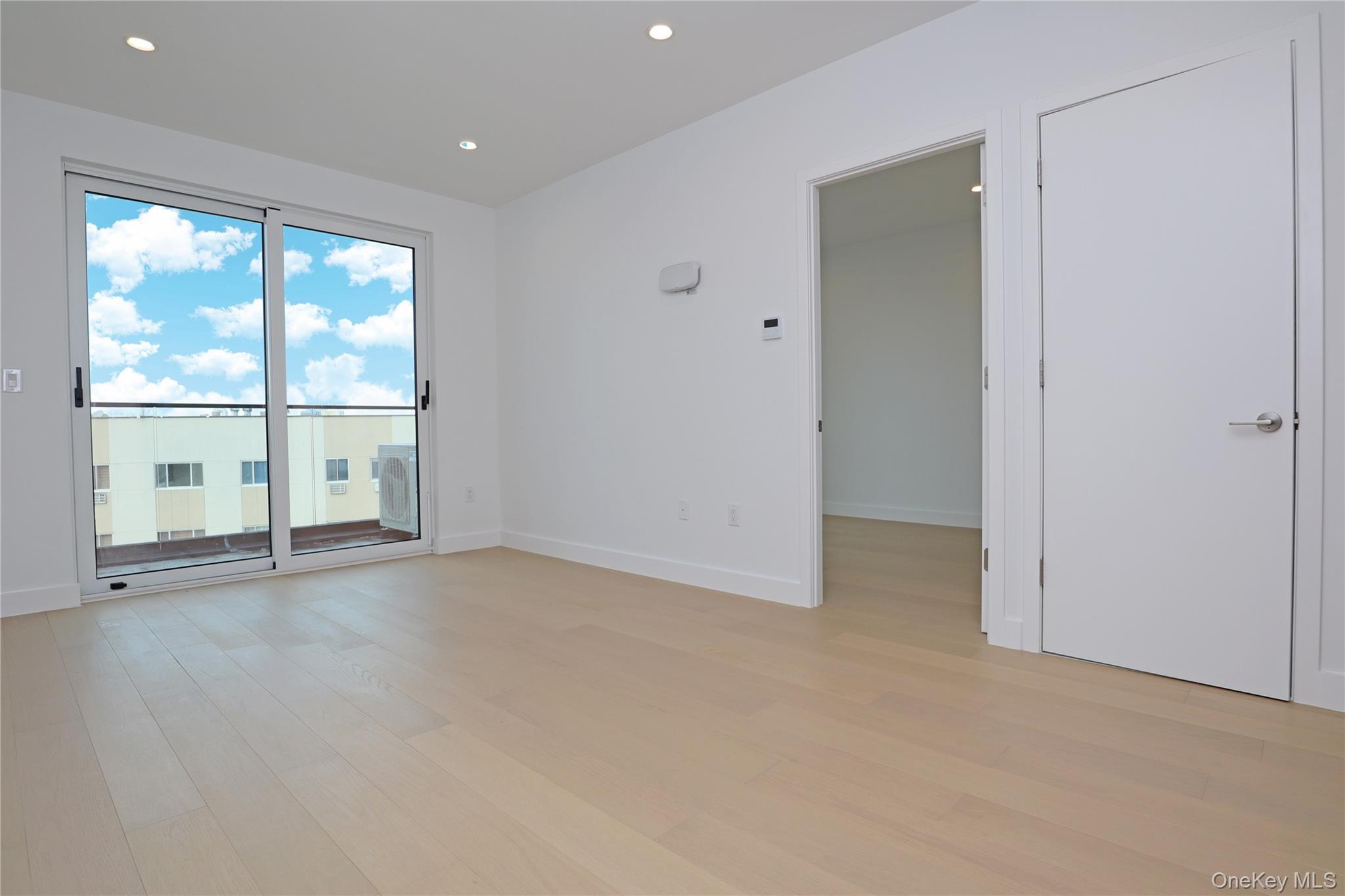 Condo Northern  Queens, NY 11354, MLS-941770-15