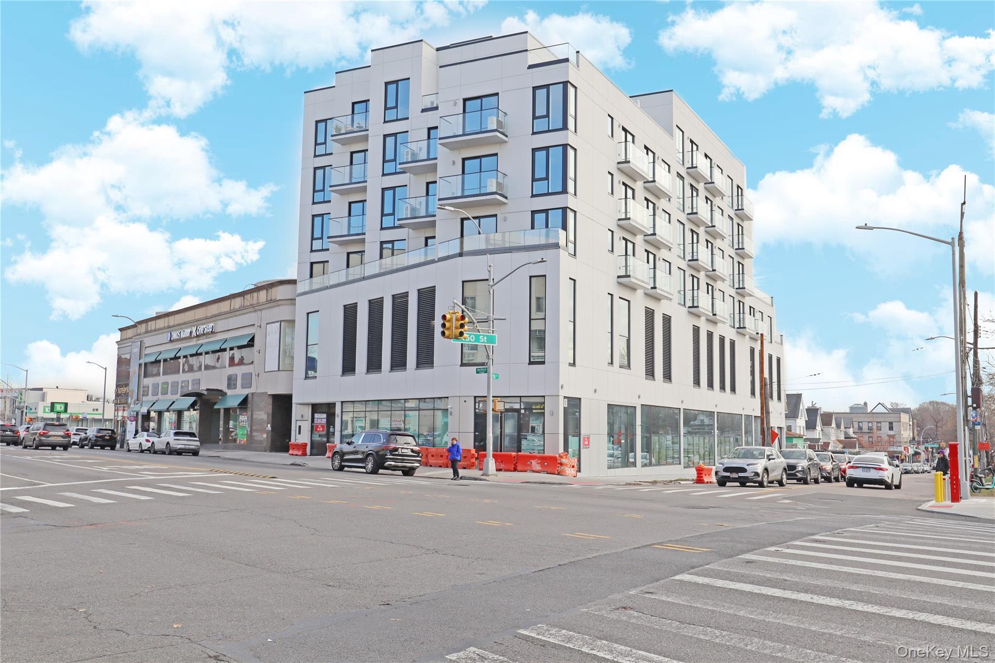 Condo Northern  Queens, NY 11354, MLS-941770-2