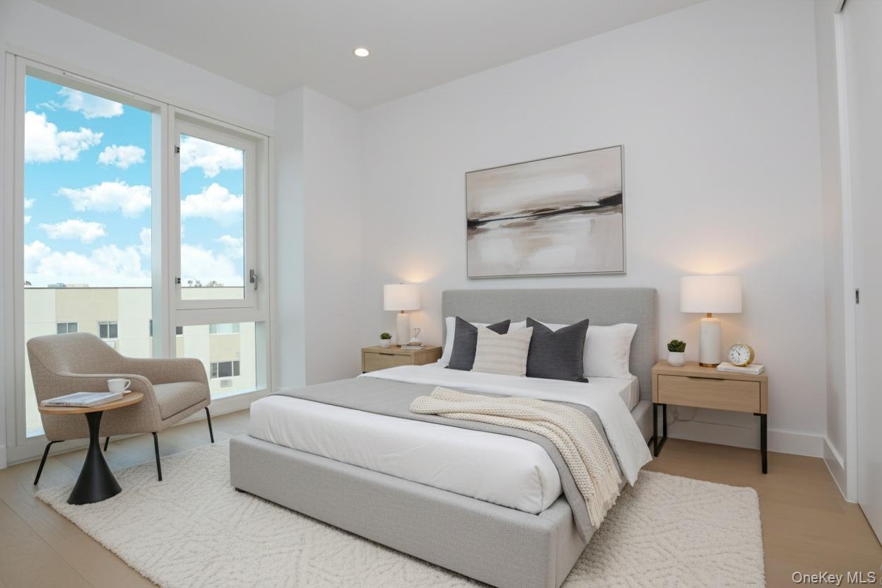 Condo Northern  Queens, NY 11354, MLS-941770-6