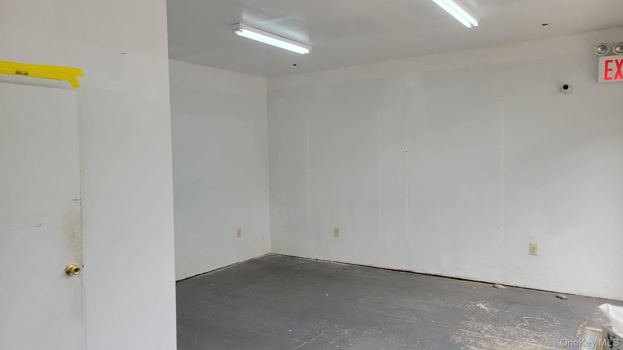 Commercial Lease 169th  Bronx, NY 10456, MLS-941772-6