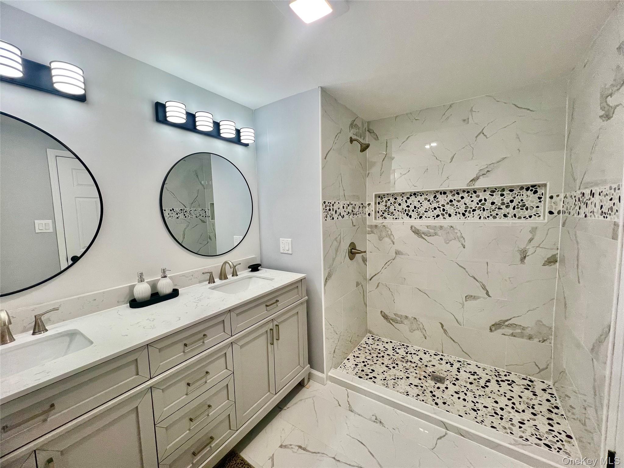 Single Family Dunthorne  Orange County, NY 12721, MLS-941782-23