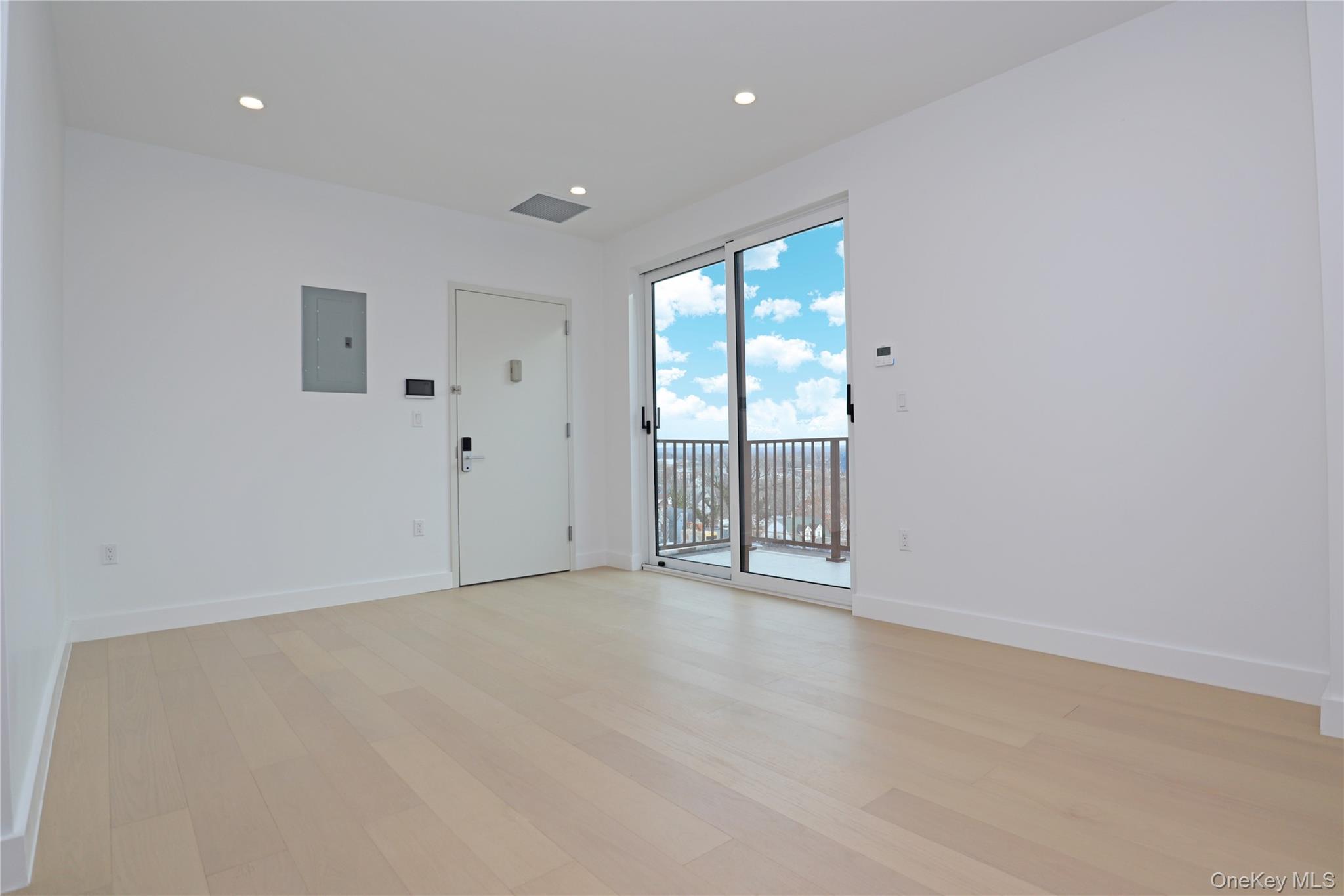 Condo Northern  Queens, NY 11354, MLS-941808-12