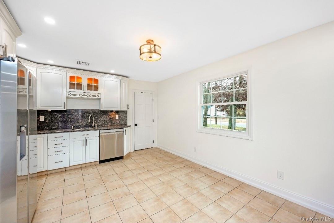 Single Family Nelson Suffolk County, NY 11784, MLS-941811-13