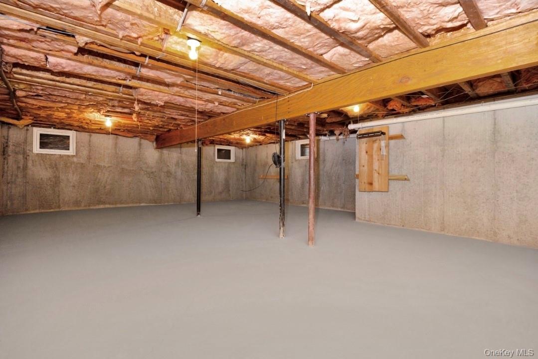 Single Family Nelson Suffolk County, NY 11784, MLS-941811-32