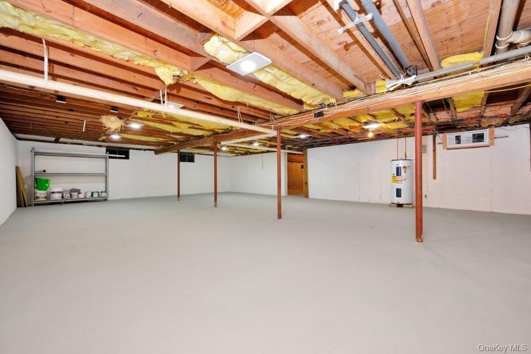 Single Family Nelson Suffolk County, NY 11784, MLS-941811-35