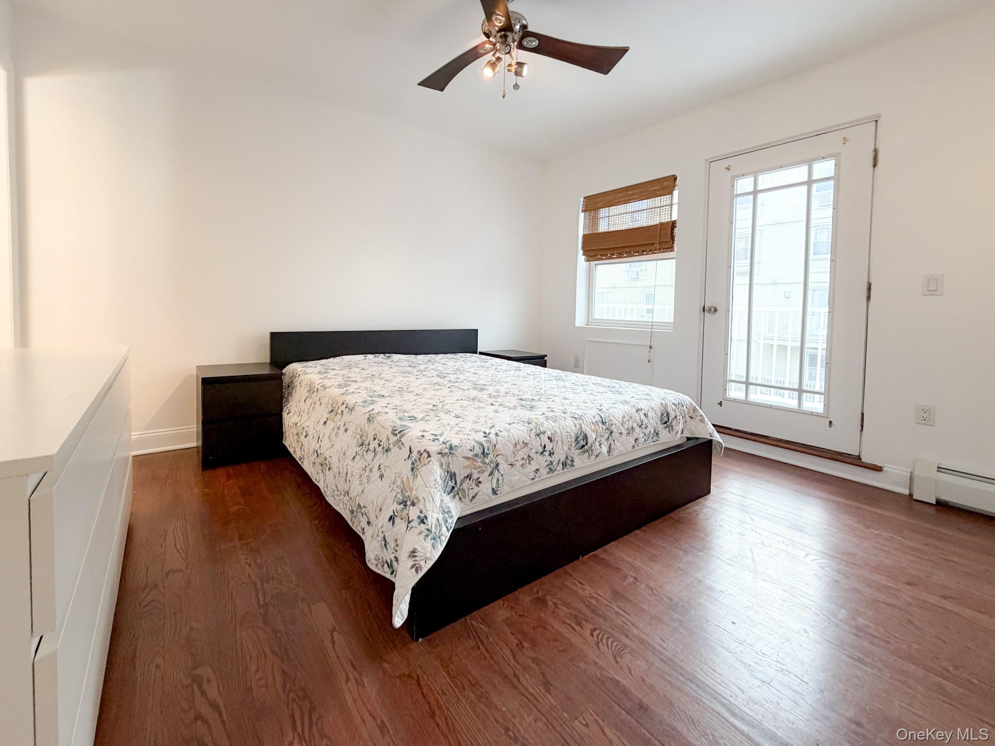 Condo Beach 100th  Queens, NY 11694, MLS-941831-12