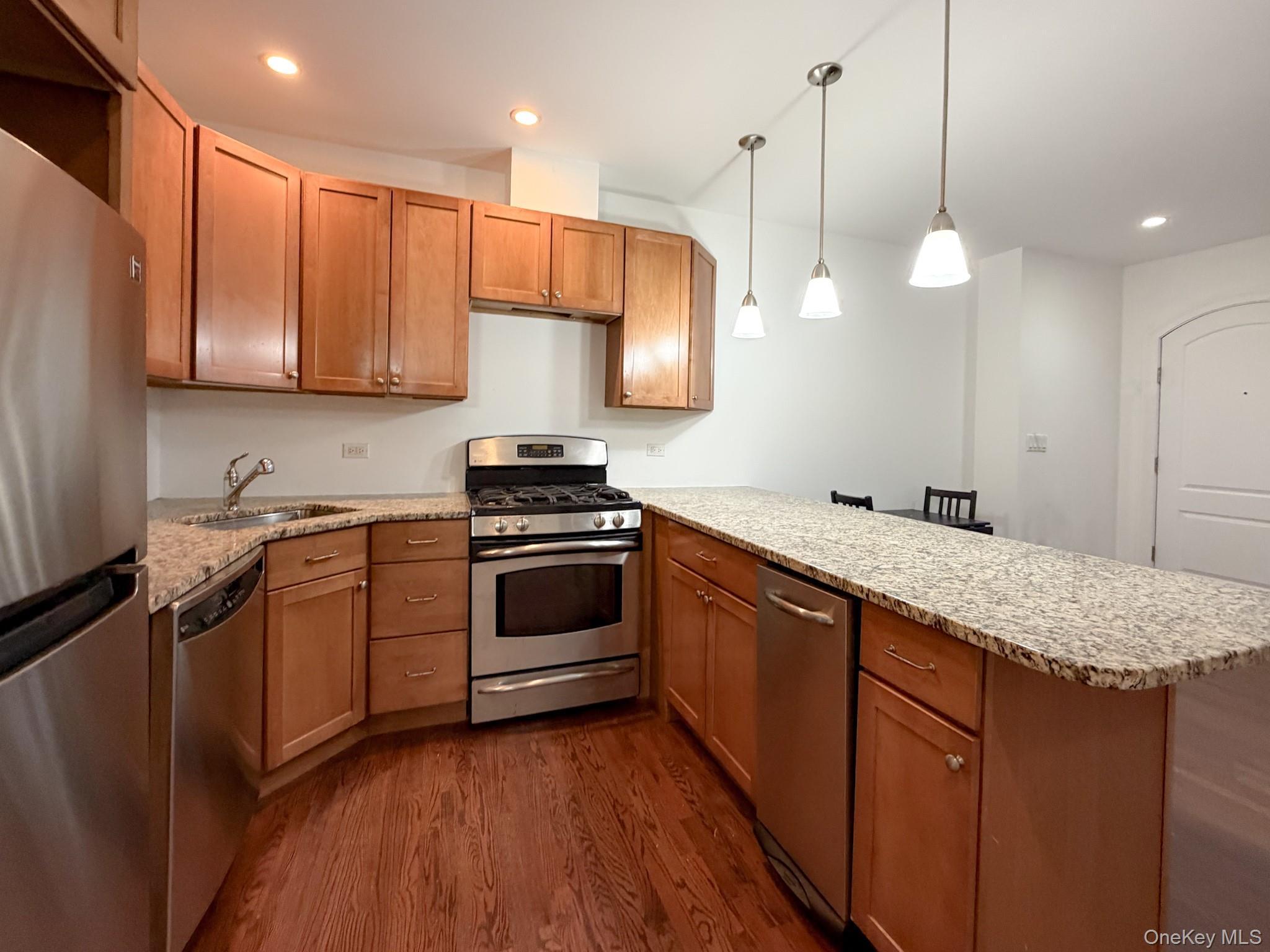 Condo Beach 100th  Queens, NY 11694, MLS-941831-9