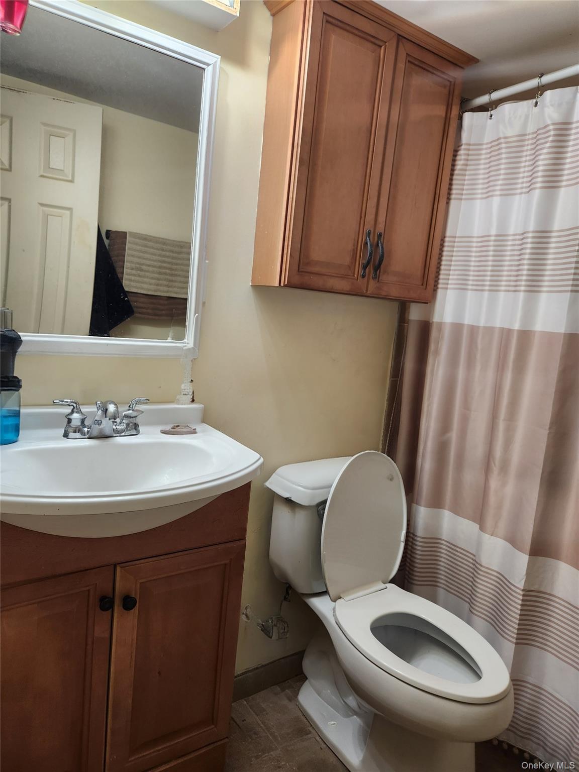 Single Family 3rd Suffolk County, NY 11704, MLS-941834-15