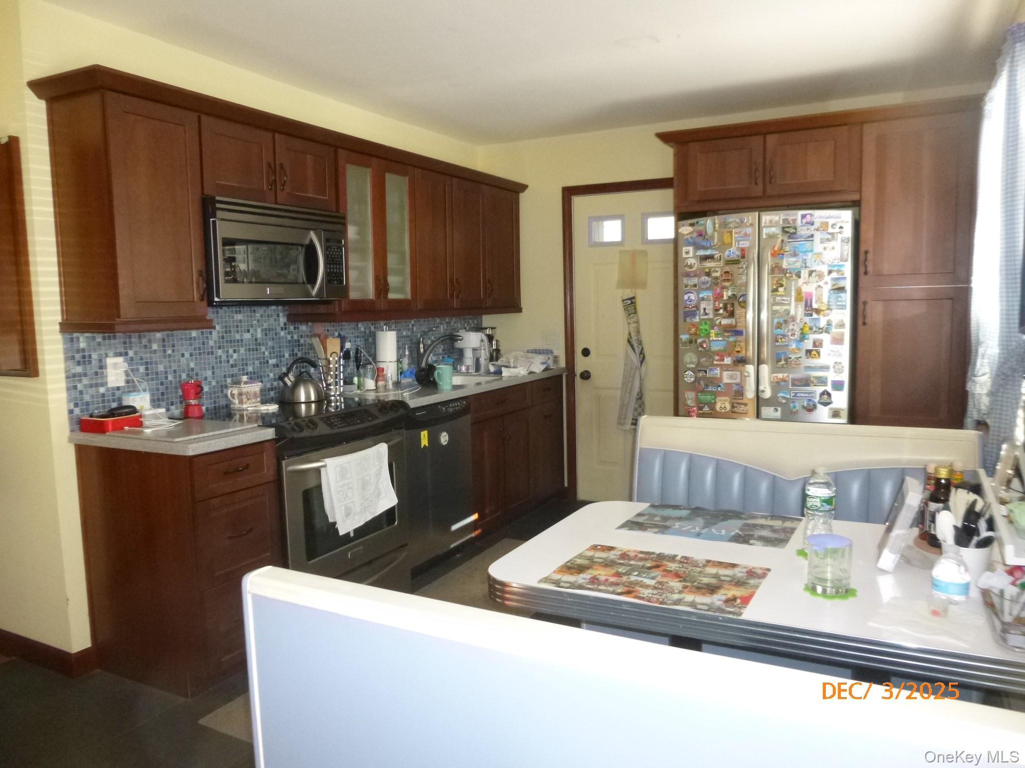 Single Family Carroll Suffolk County, NY 11717, MLS-941850-3