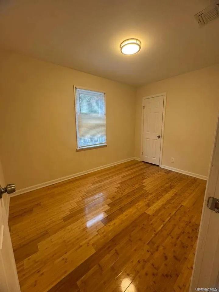 Single Family Orchid Suffolk County, NY 11951, MLS-941880-10