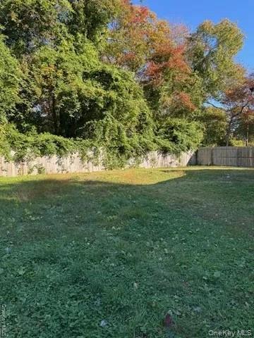 Single Family Orchid Suffolk County, NY 11951, MLS-941880-12