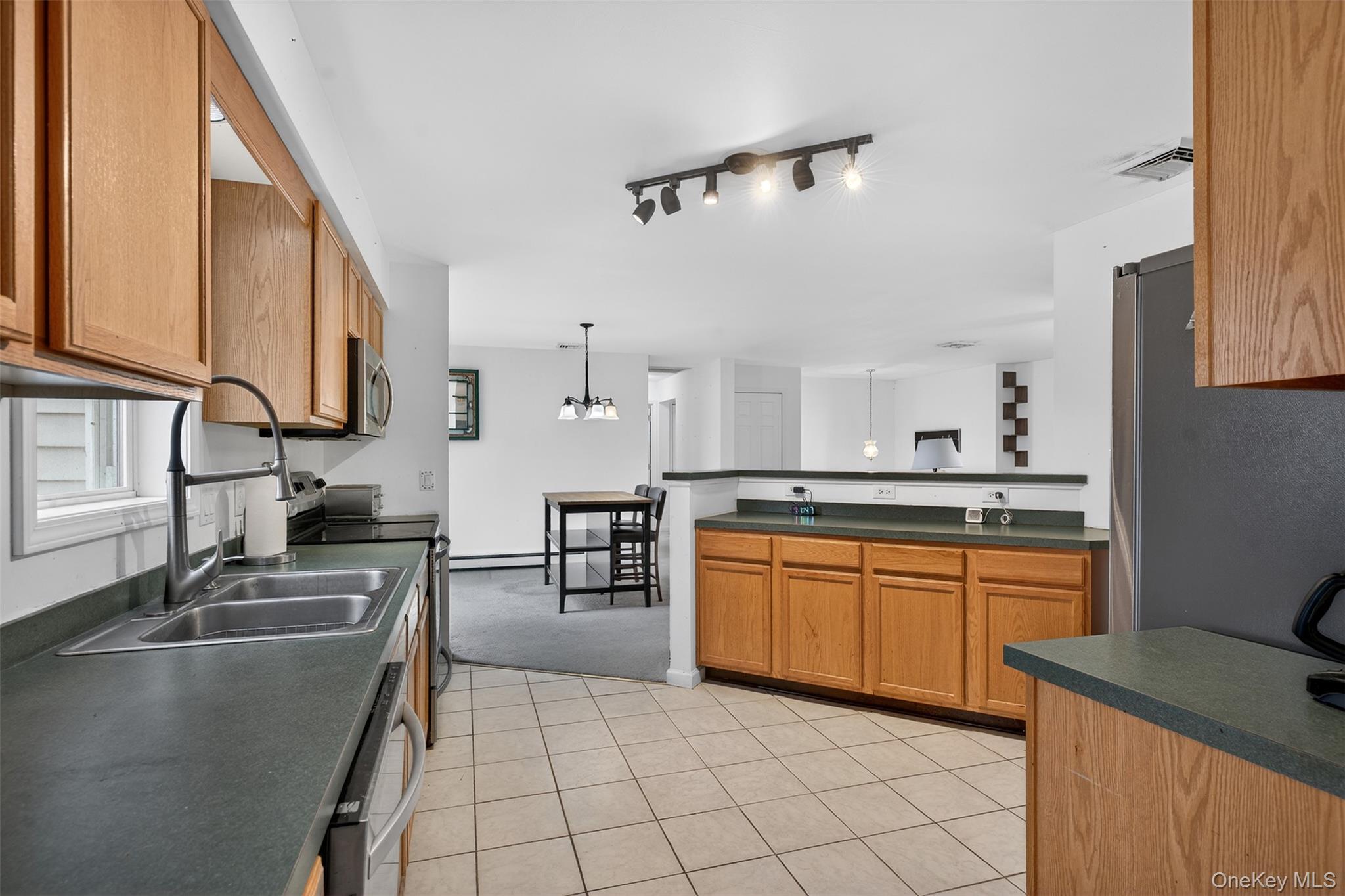 Single Family Wright Dutchess County, NY 12538, MLS-941884-10