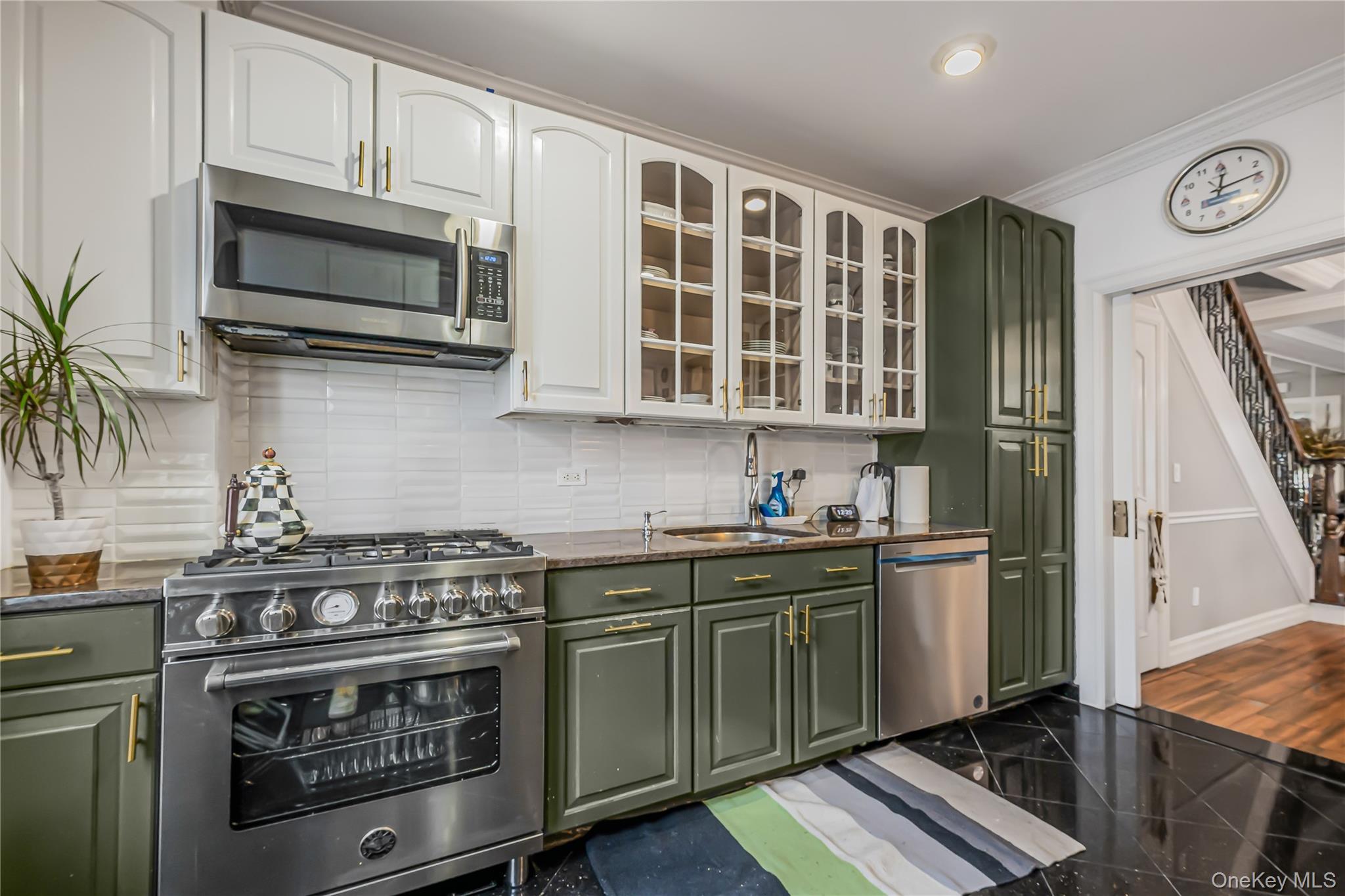 Single Family 82nd Queens, NY 11417, MLS-941897-11