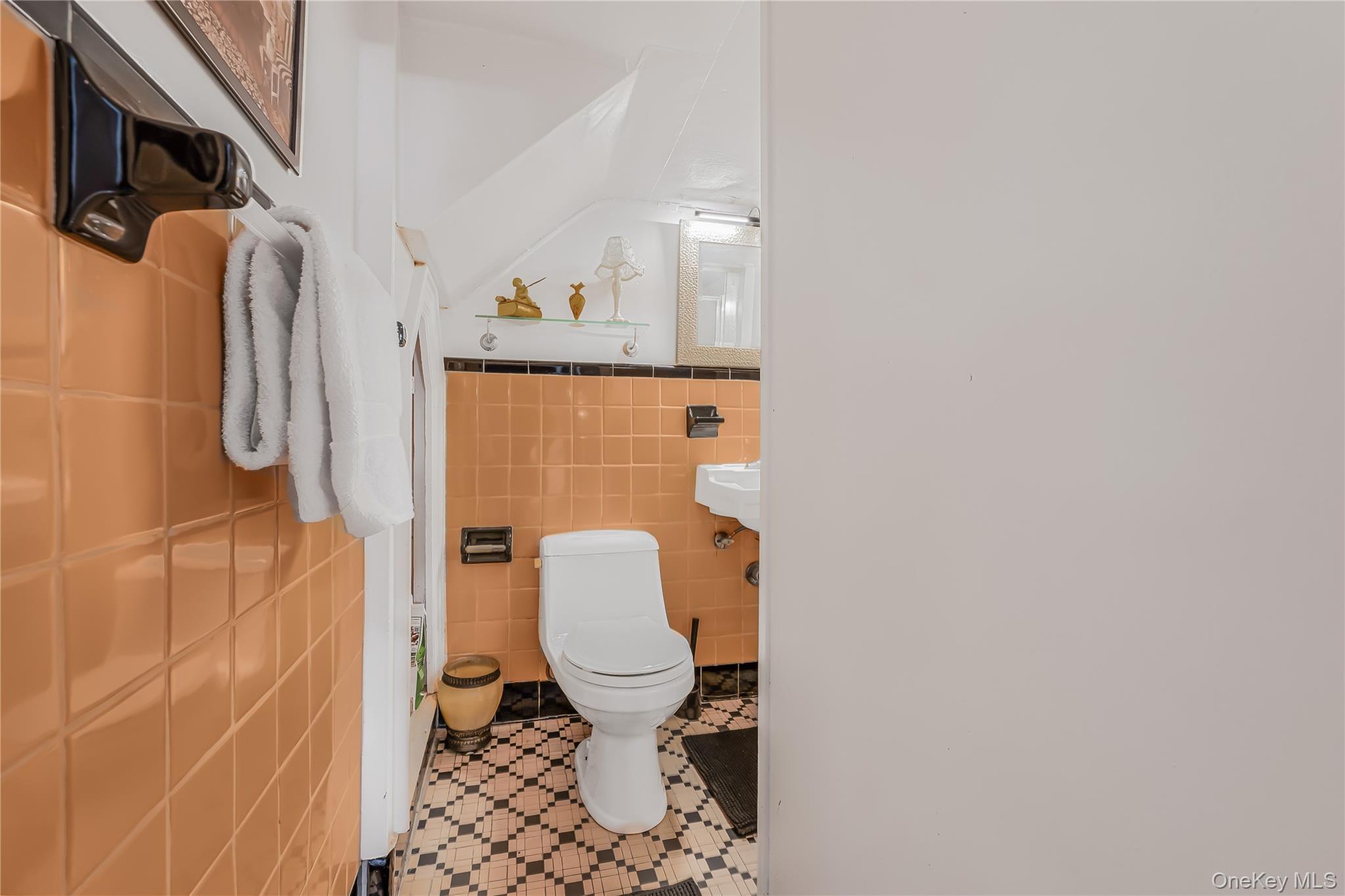 Single Family 82nd Queens, NY 11417, MLS-941897-30