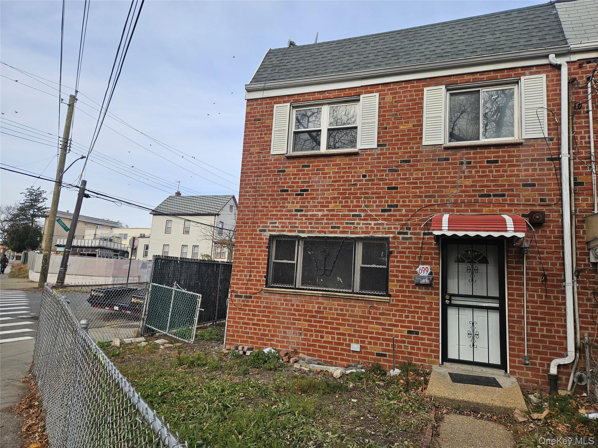 Single Family Conduit  Brooklyn, NY 11208, MLS-941912-3