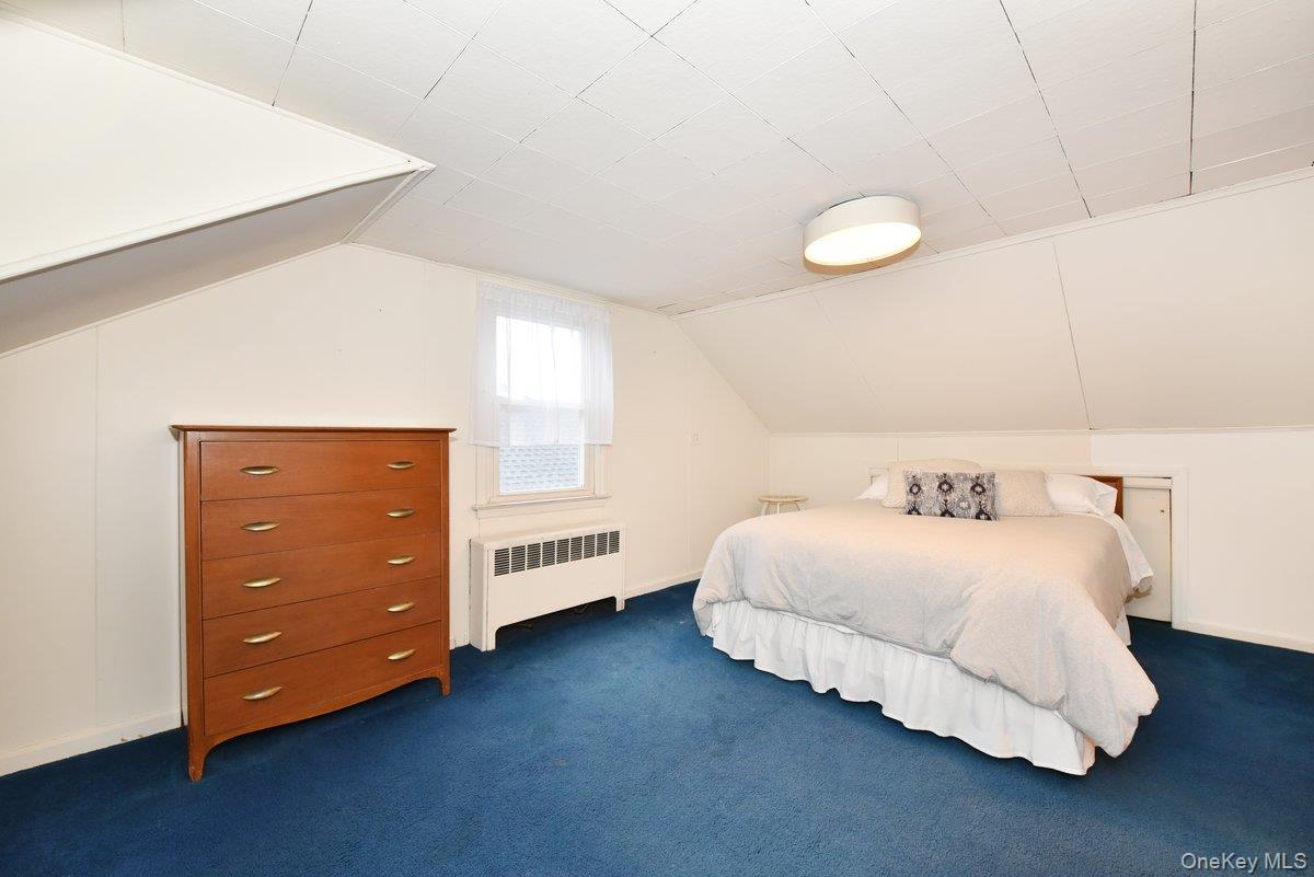 Single Family Barwick  Nassau County, NY 11501, MLS-941917-16