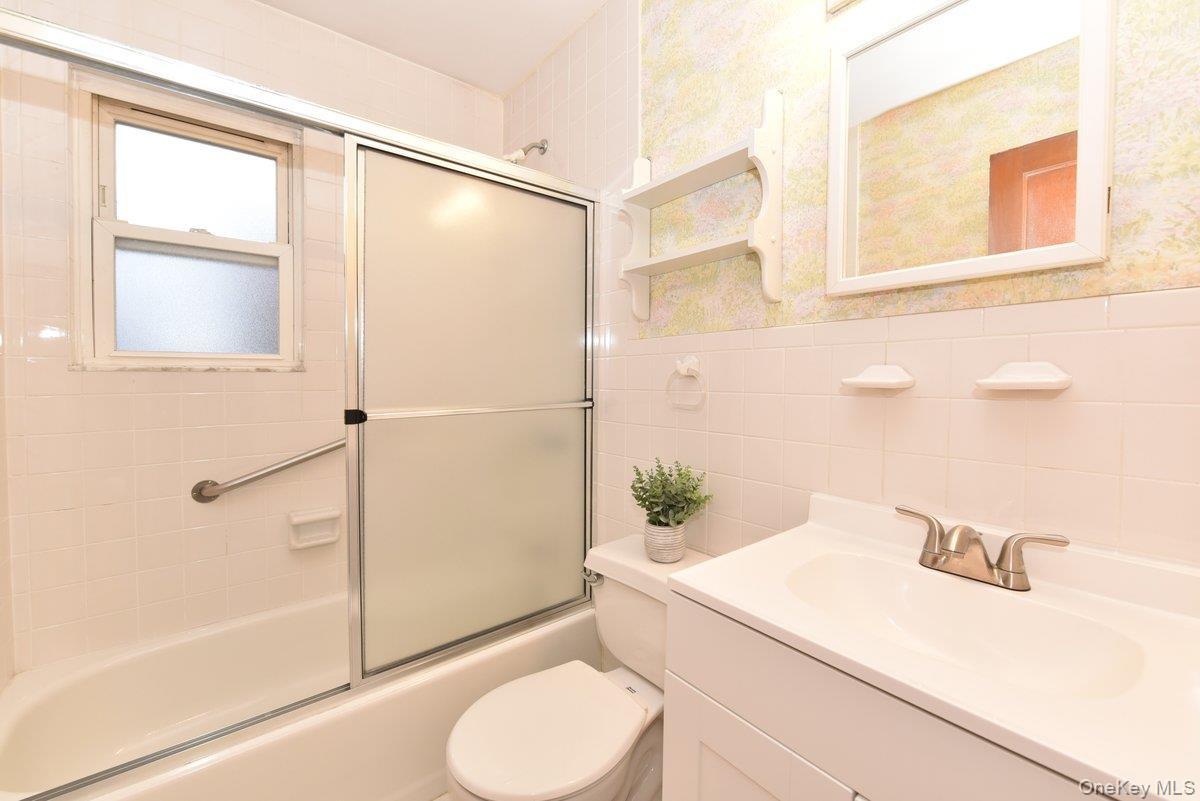 Single Family Barwick  Nassau County, NY 11501, MLS-941917-19