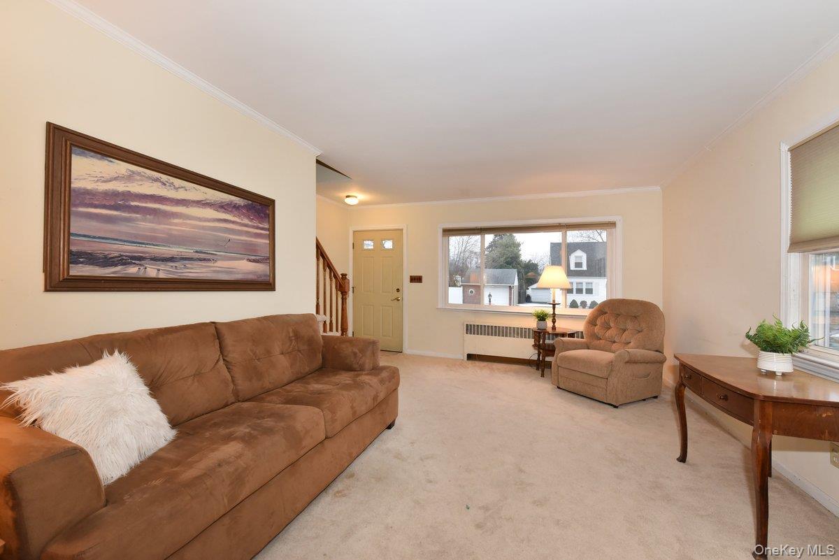 Single Family Barwick  Nassau County, NY 11501, MLS-941917-4