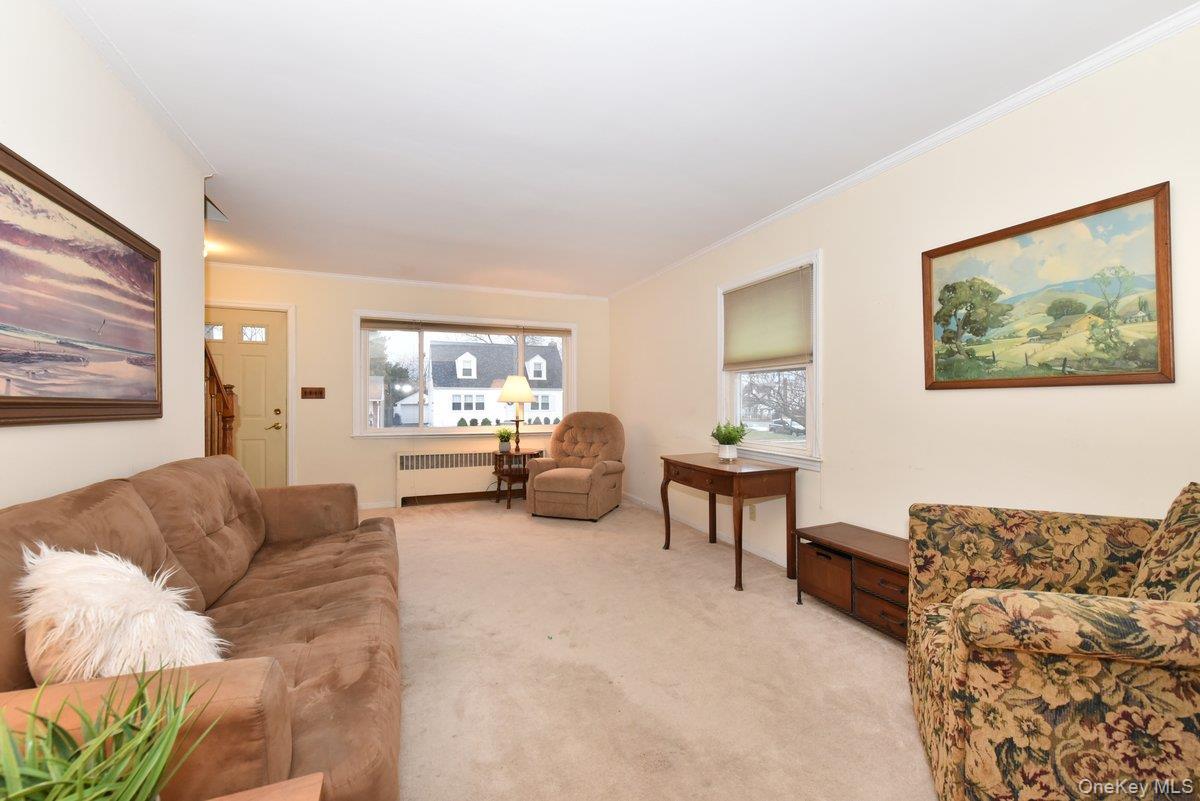 Single Family Barwick  Nassau County, NY 11501, MLS-941917-8