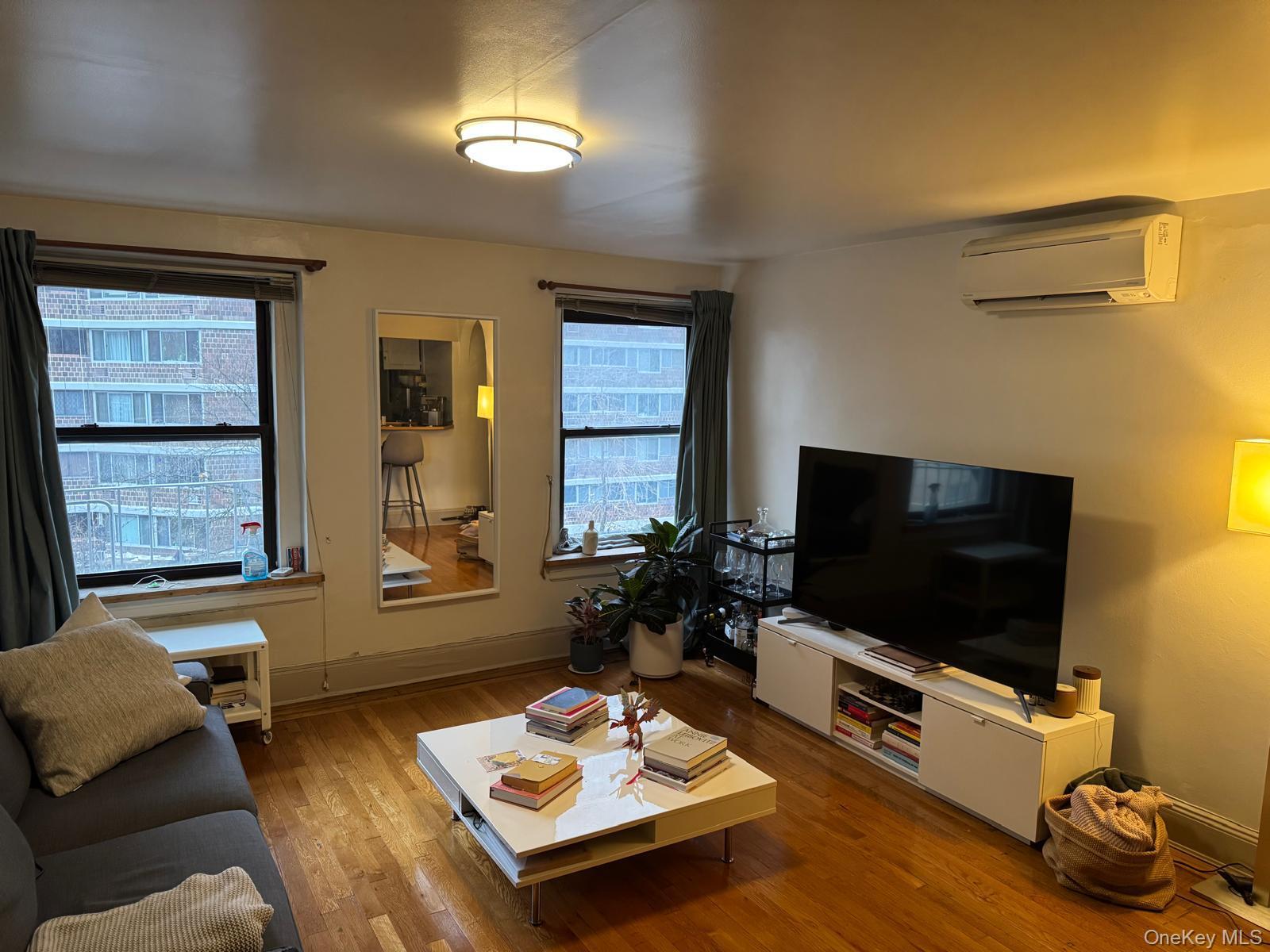 Apartment 24th  Manhattan, NY 10010, MLS-941934-2