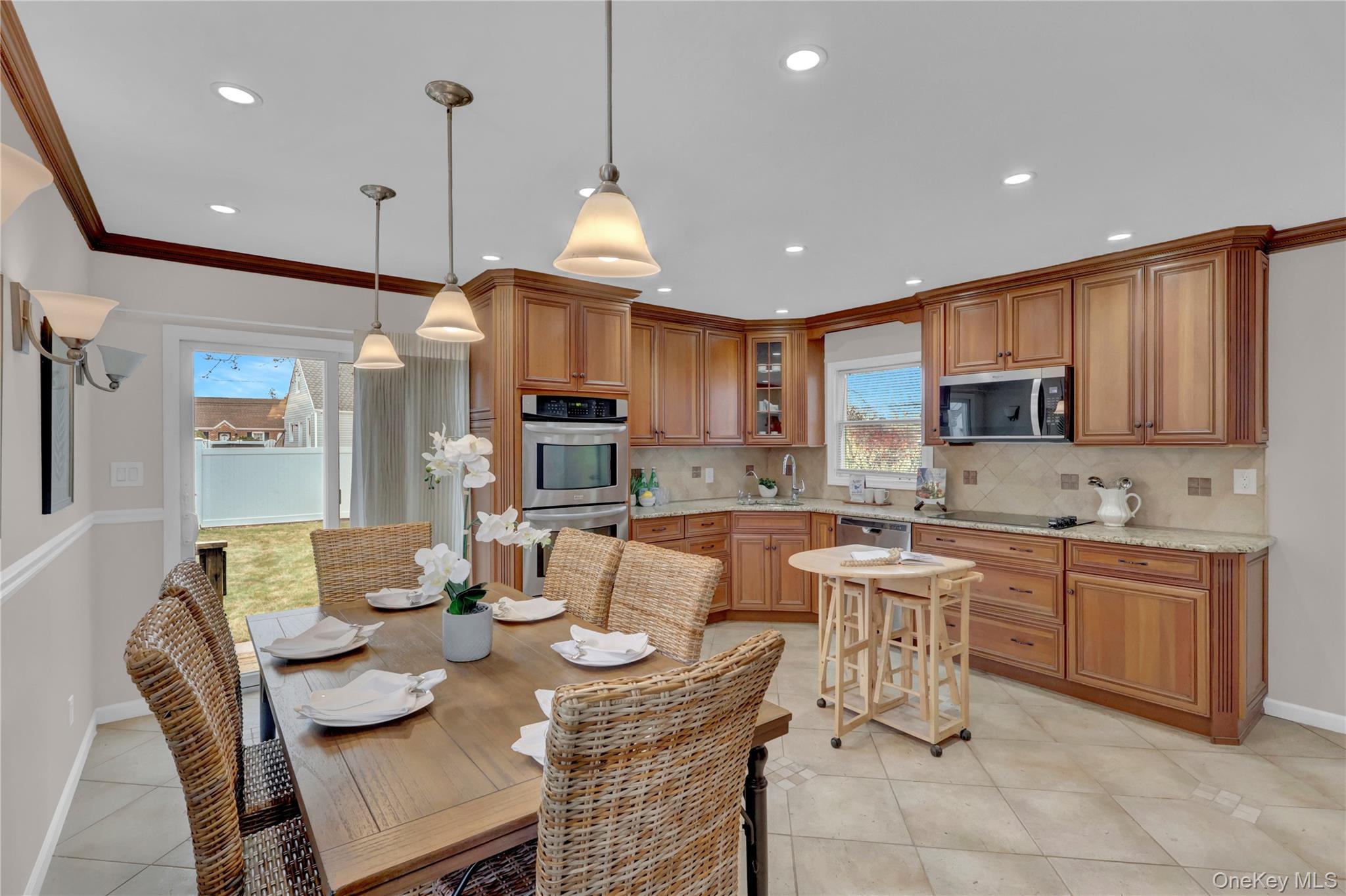 Single Family Union  Nassau County, NY 11553, MLS-941937-7