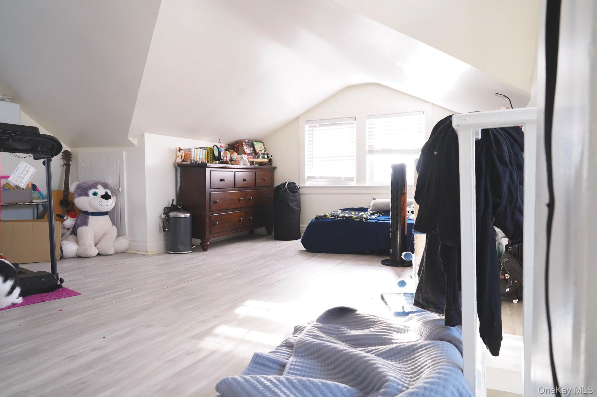 Single Family Everett  Nassau County, NY 11563, MLS-941938-23