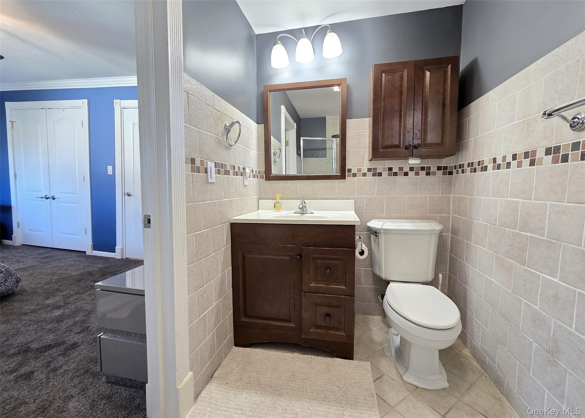 Single Family Virginia Suffolk County, NY 11720, MLS-941950-12