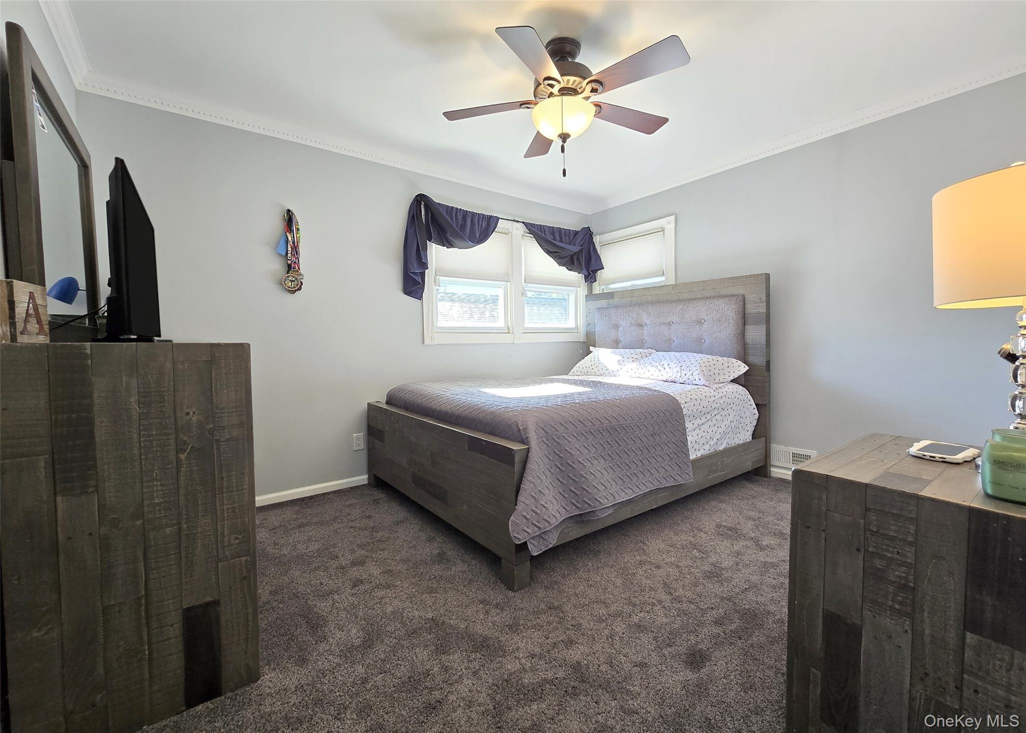 Single Family Virginia Suffolk County, NY 11720, MLS-941950-14