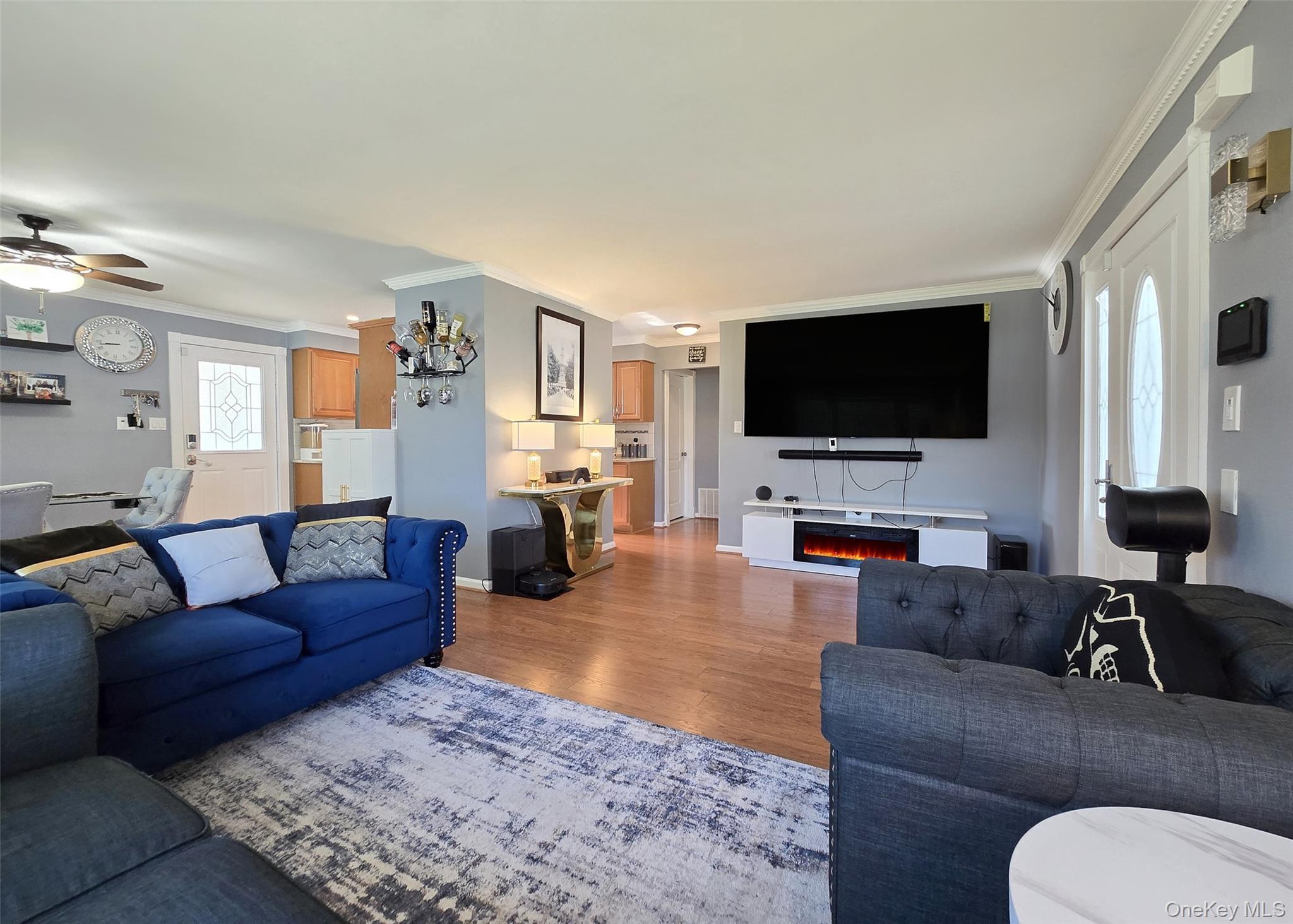 Single Family Virginia Suffolk County, NY 11720, MLS-941950-4