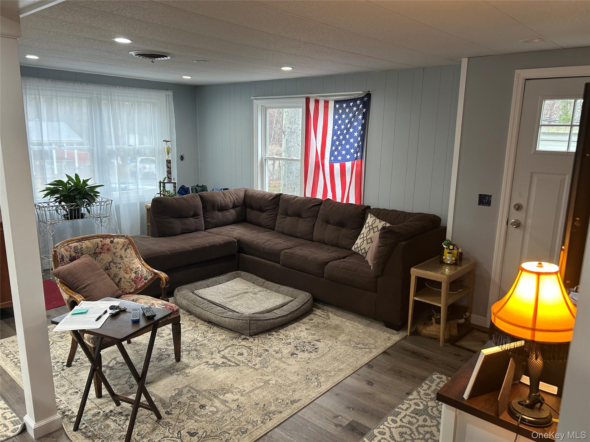 Single Family Fanning  Suffolk County, NY 11901, MLS-941978-7