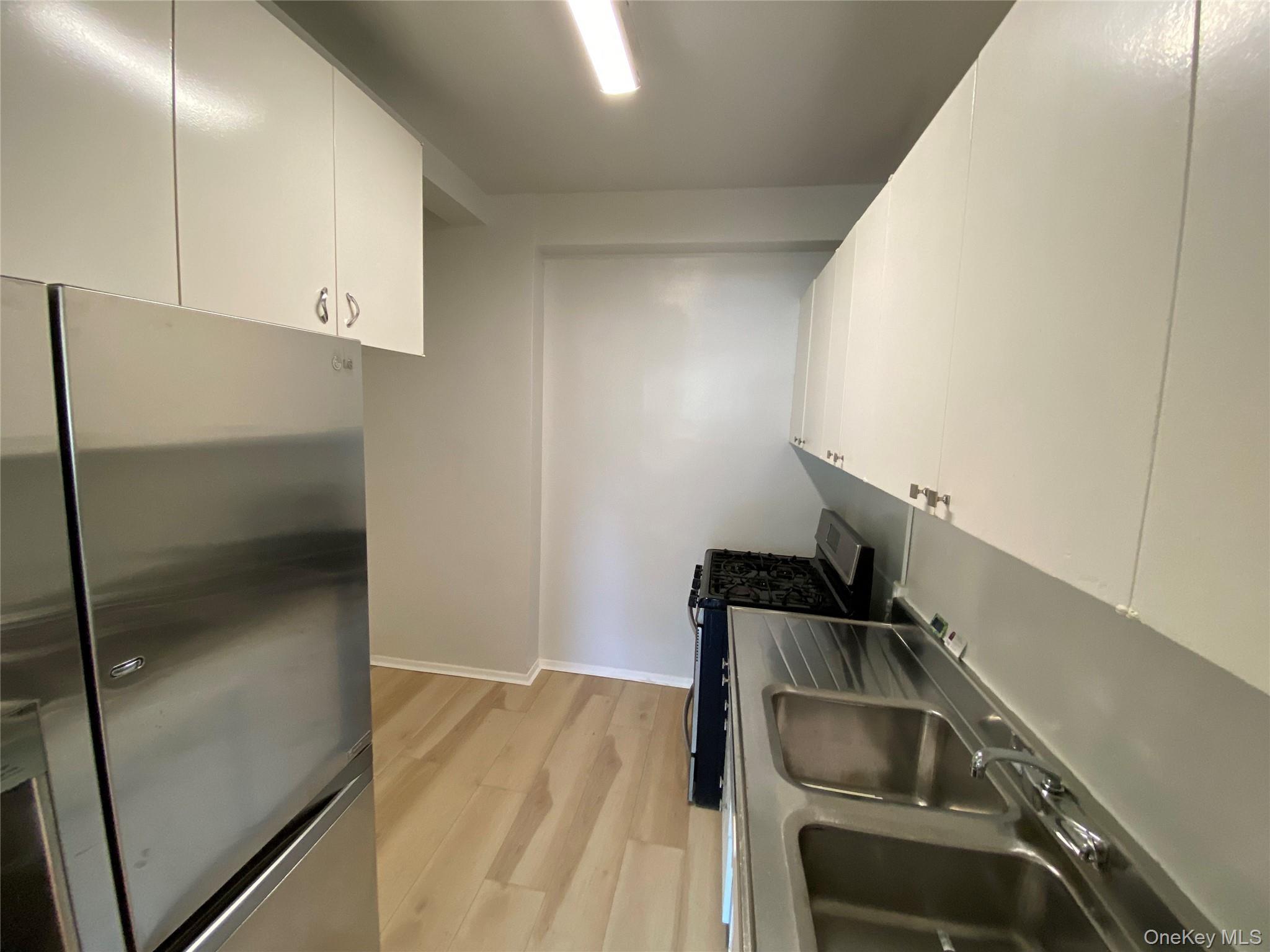 Apartment Fordham Hill  Bronx, NY 10468, MLS-941985-11