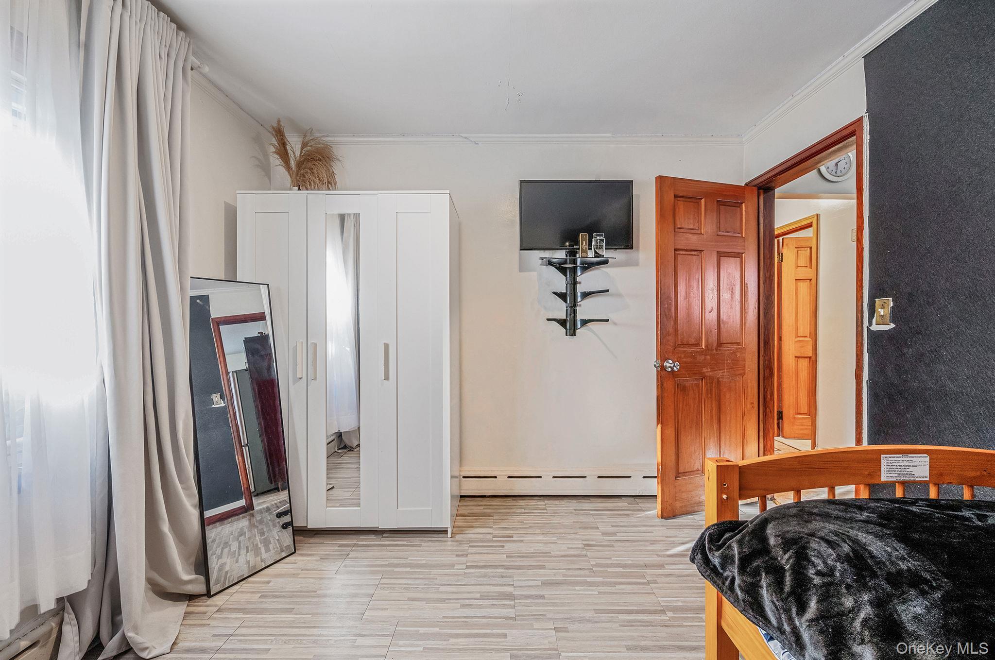 Single Family 85th Queens, NY 11432, MLS-942005-11