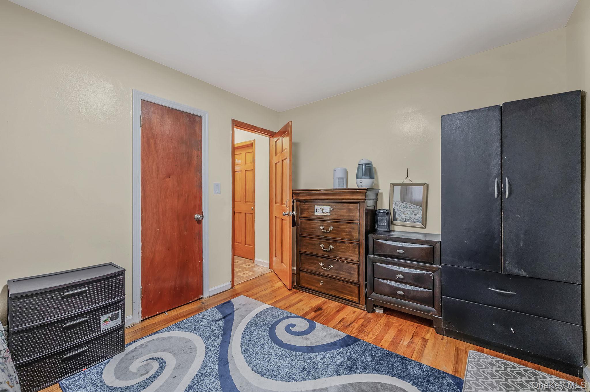 Single Family 85th Queens, NY 11432, MLS-942005-27