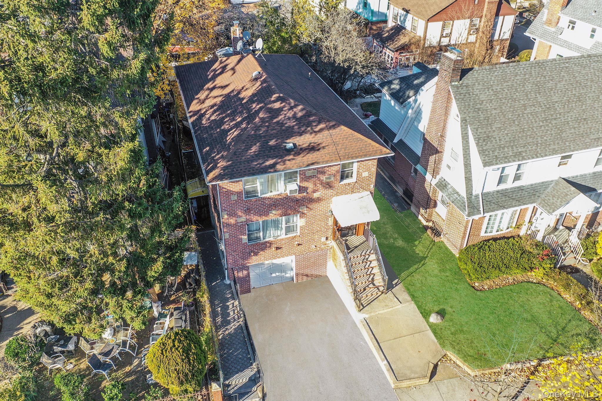 Single Family 85th  Queens, NY 11432, MLS-942005-43