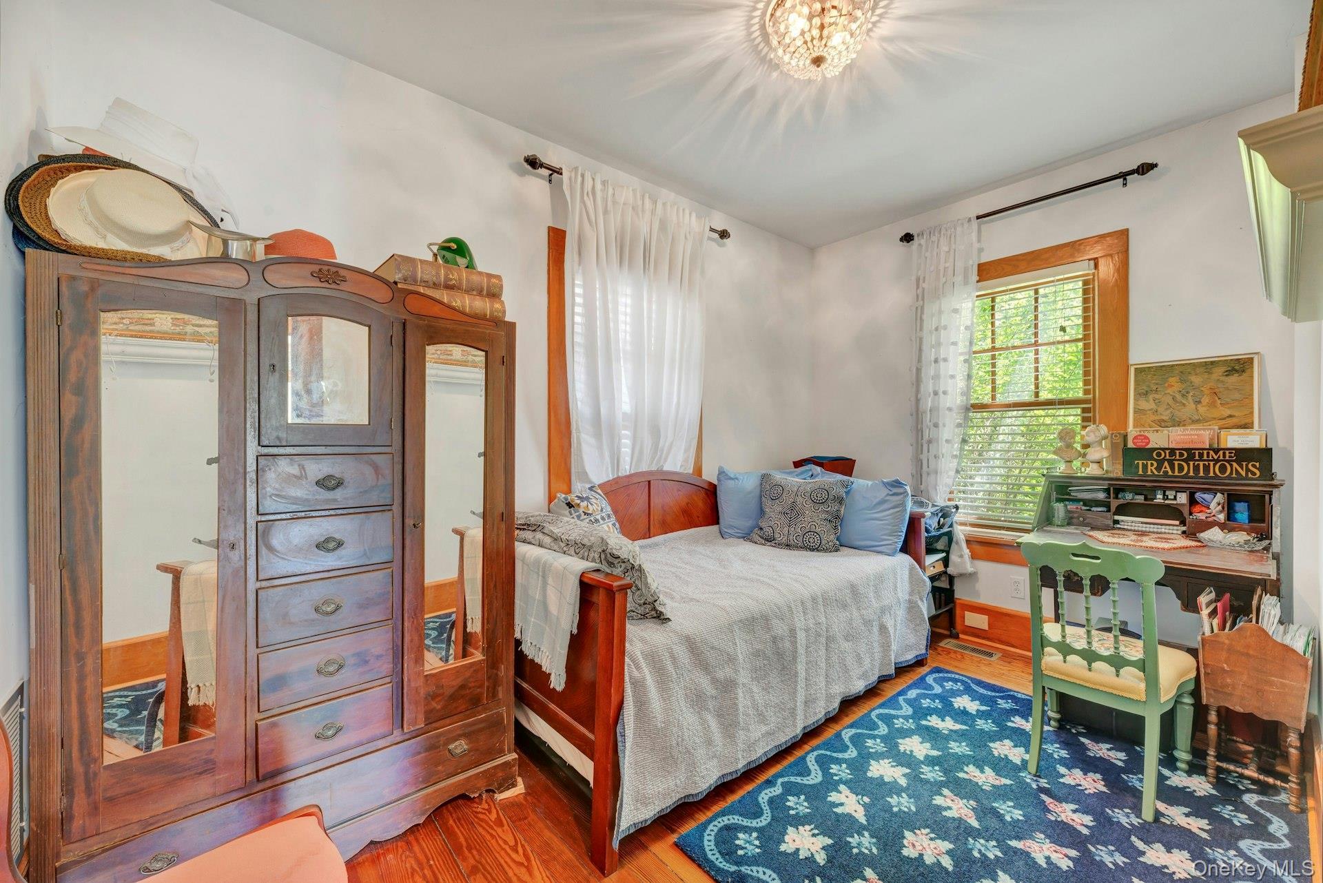 Single Family 9th Street  Suffolk County, NY 11944, MLS-942025-19