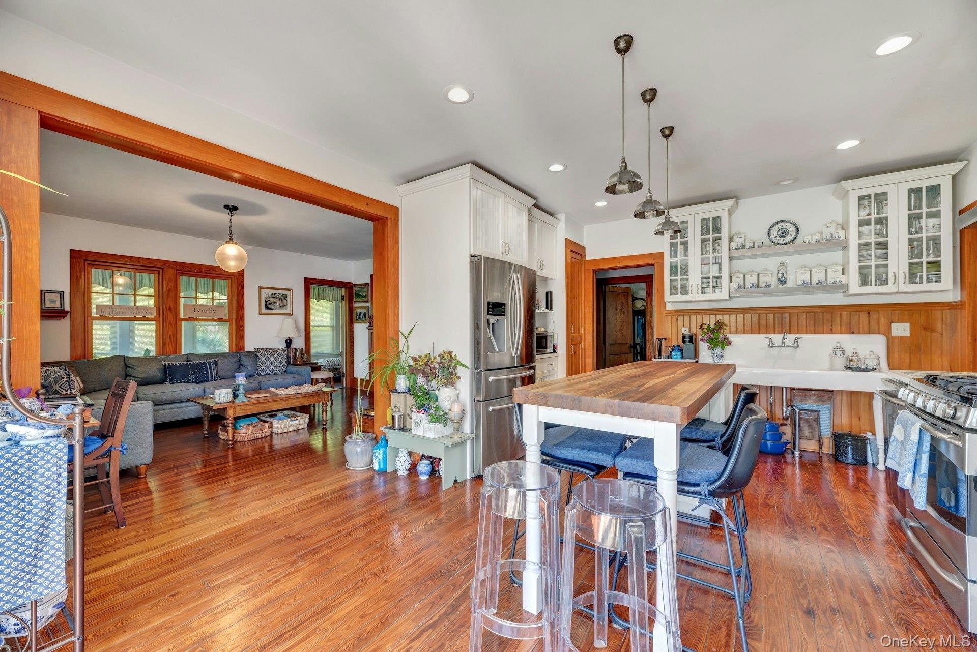 Single Family 9th Street  Suffolk County, NY 11944, MLS-942025-9