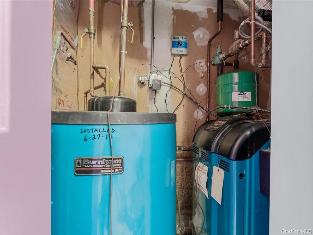 Single Family Cable Nassau County, NY 11801, MLS-942029-17