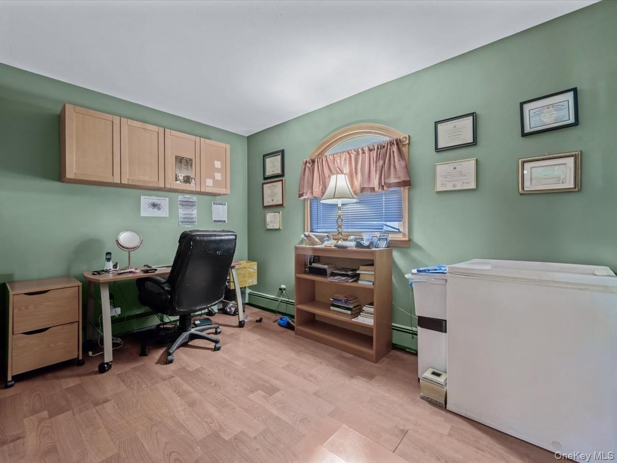 Single Family Cable Nassau County, NY 11801, MLS-942029-9