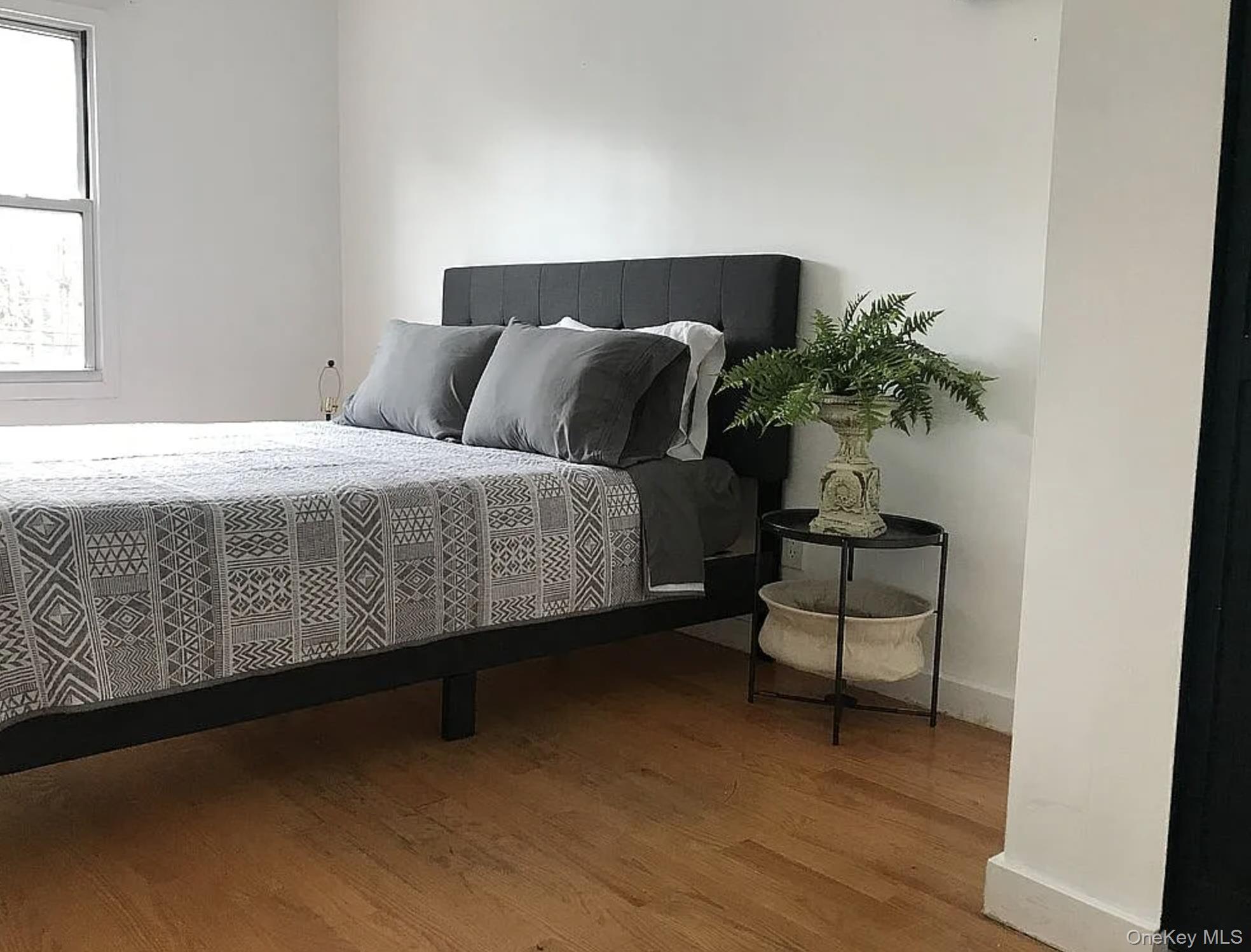 Single Family Richardson  Brooklyn, NY 11222, MLS-942049-10