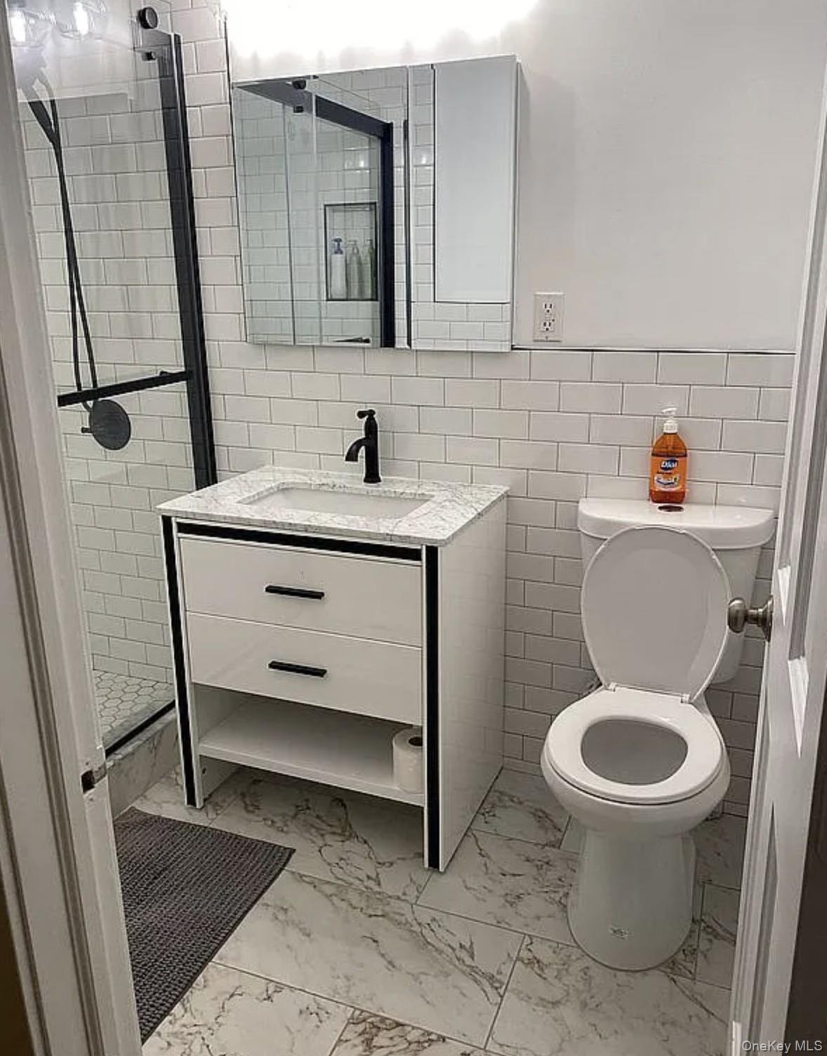 Single Family Richardson  Brooklyn, NY 11222, MLS-942049-15