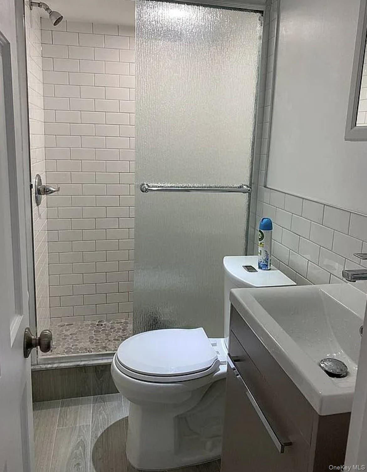 Single Family Richardson  Brooklyn, NY 11222, MLS-942049-17