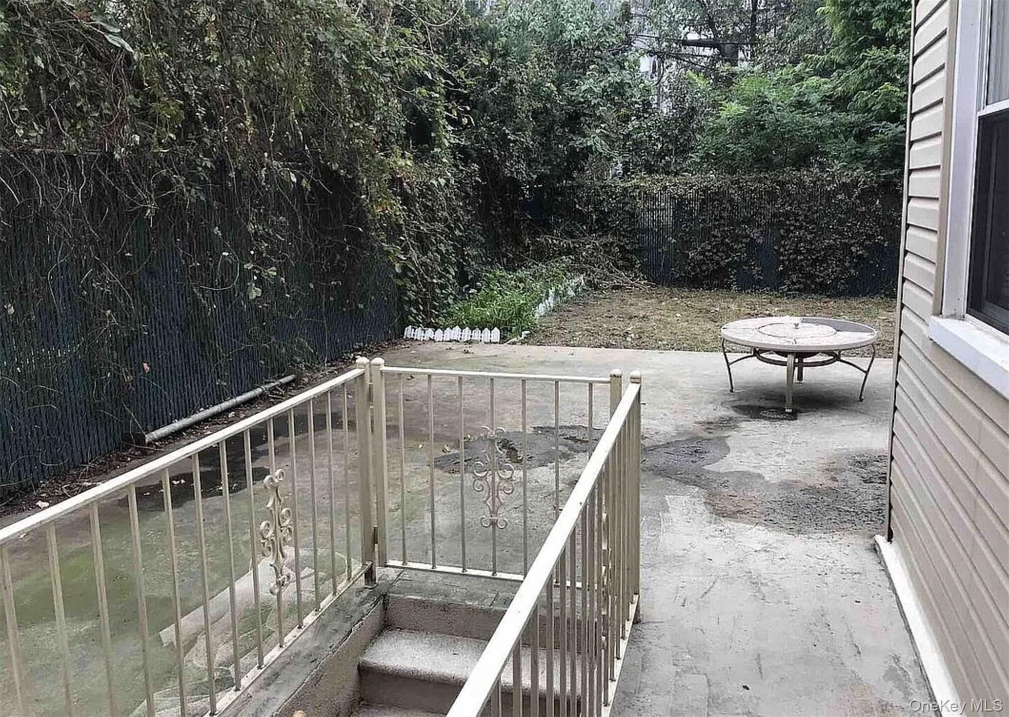 Single Family Richardson  Brooklyn, NY 11222, MLS-942049-20