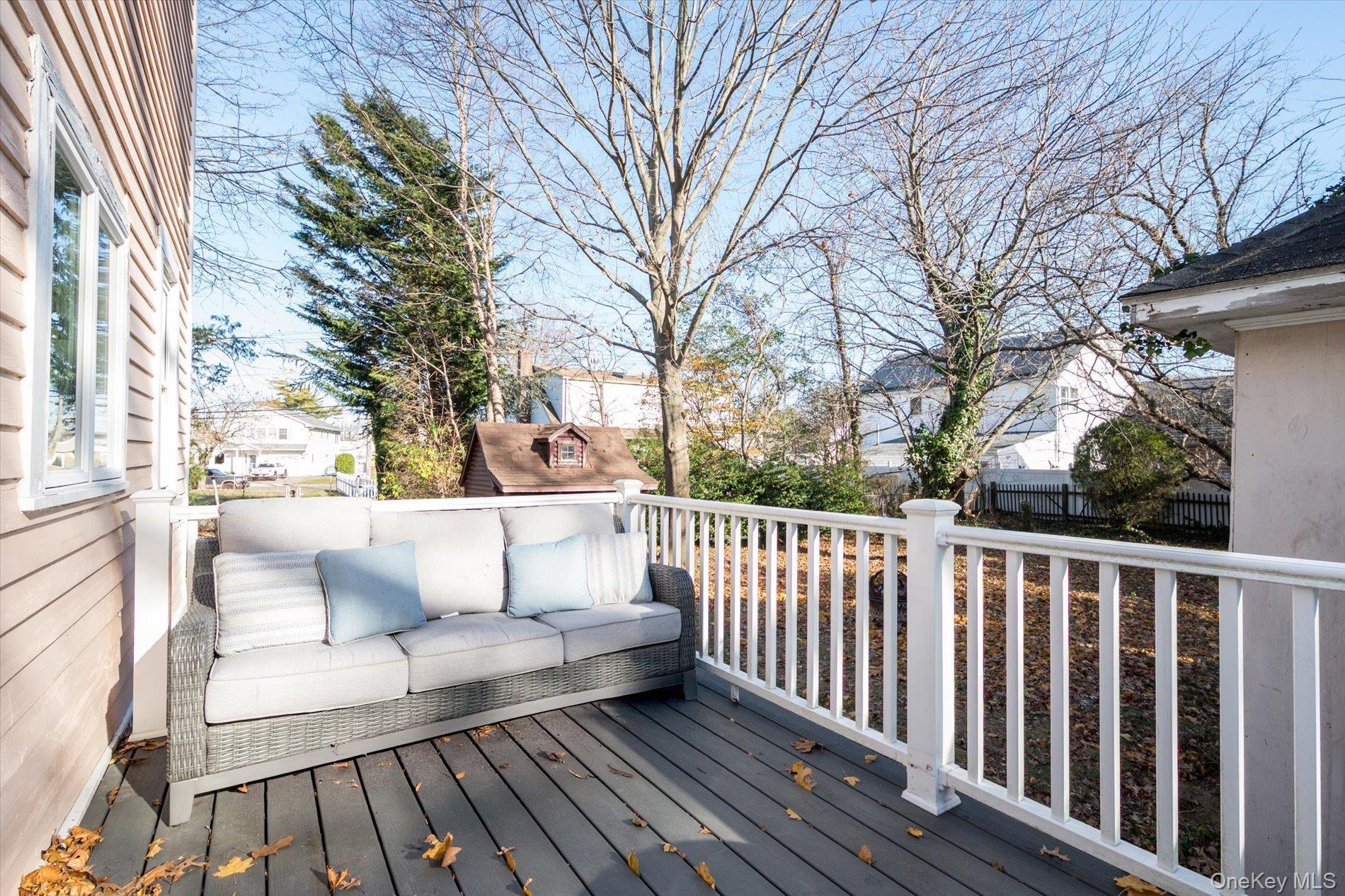 Single Family Oldfield Suffolk County, NY 11701, MLS-942058-24